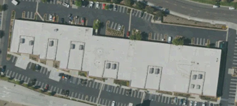 Flex Space with Sixteen-Foot Clear Height