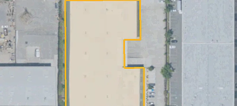 Warehouse with 6 Dock Doors