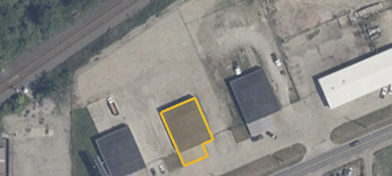Industrial/Flex Space with Drive-In Doors