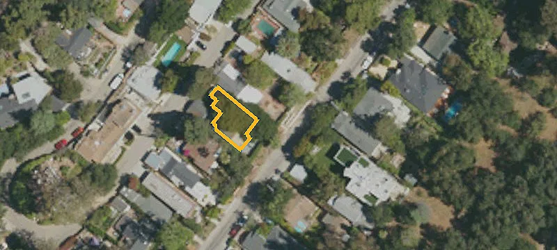 Duplex with Legal Downstairs Apartment
