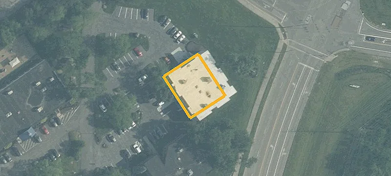 Two-Building Office with Flexible Suites