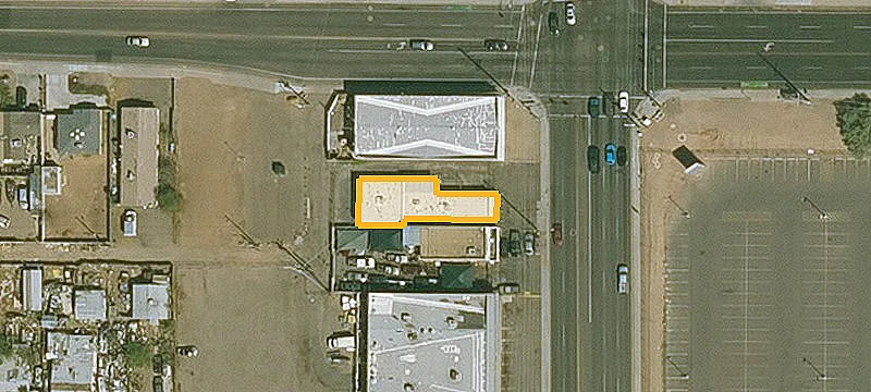 Retail Space with Secured Lot