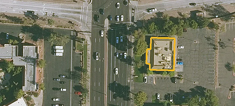 Retail Space with Signalized Access