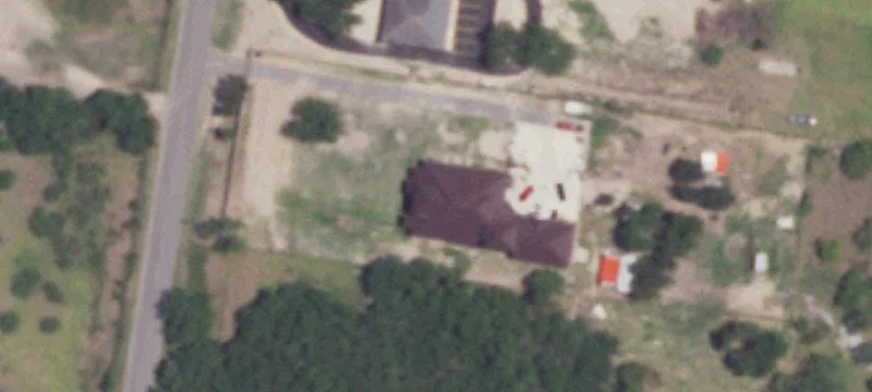 Eight-Unit Apartment Building