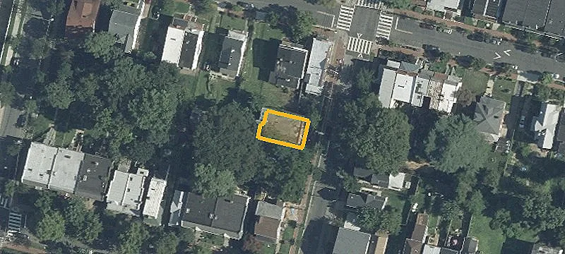 Renovated Quadplex with Central A/C