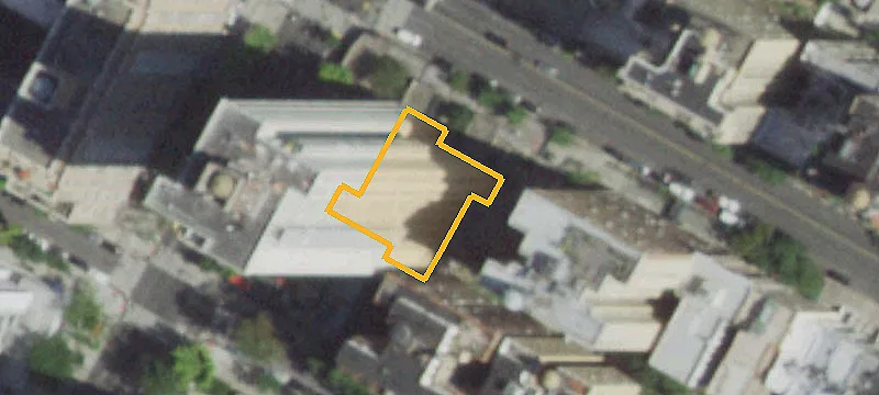 Second-Floor Retail Space with Ground-Floor Access
