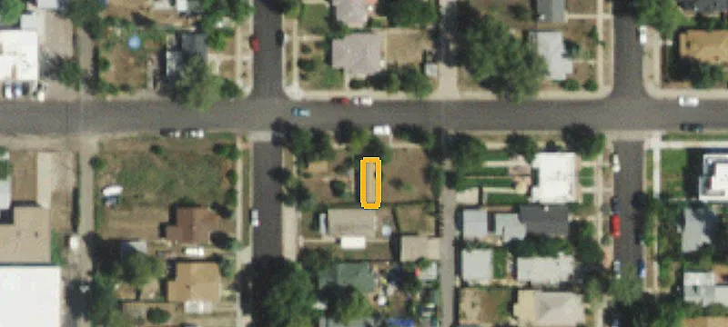 Duplex with Rooftop Entertainment