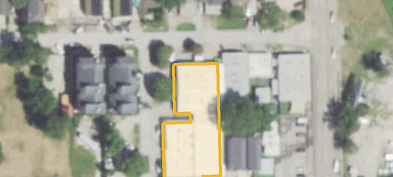 Flex Space with Grade-Level Loading
