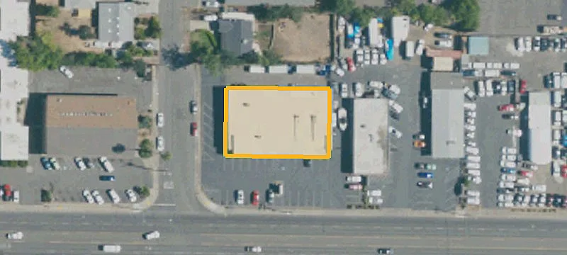 Freestanding Retail Building with Parking