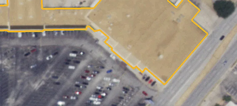 Kroger-Anchored Shopping Center Space