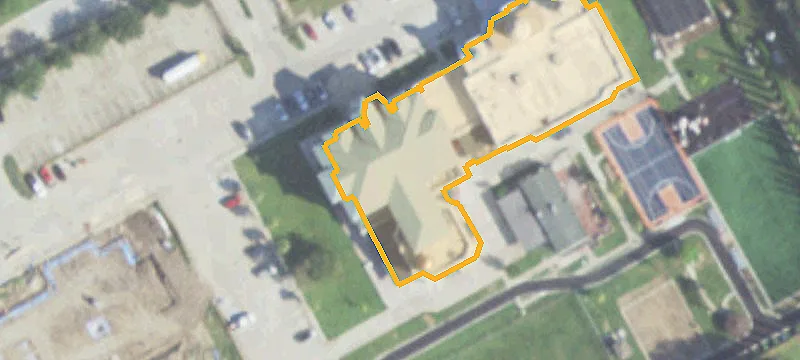 Retail Center Corner Suites