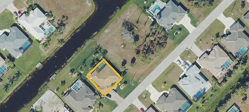 Freshwater Canal Waterfront Building Lot