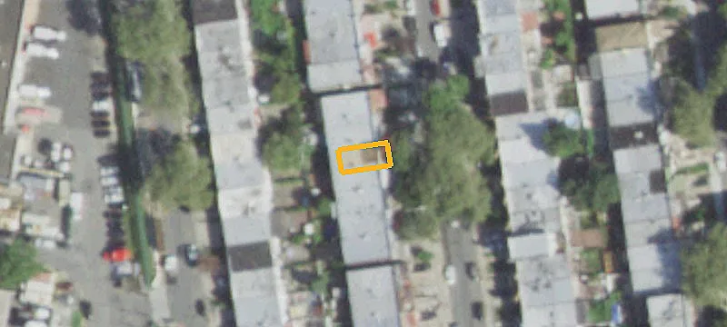 Brick Two-Unit Duplex with Private Backyard