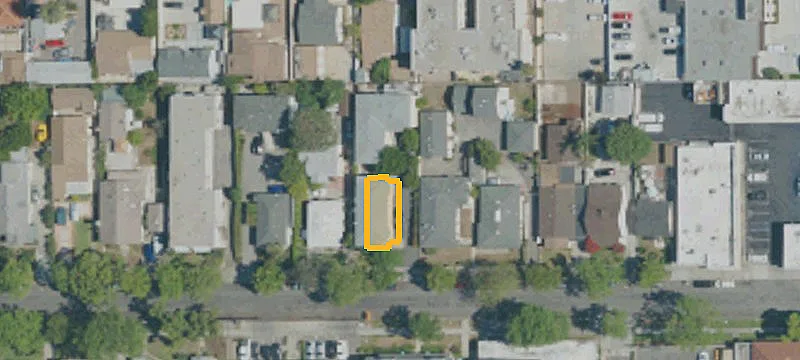 Eight-Unit Apartment Building