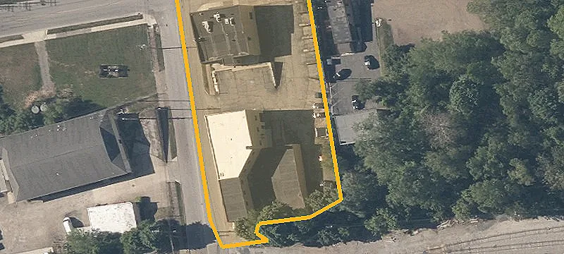 Warehouse Facility with Dock Loading