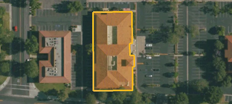 Office Building with Flexible Layout