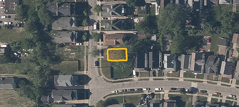 Duplex with Two Two-Bed Units