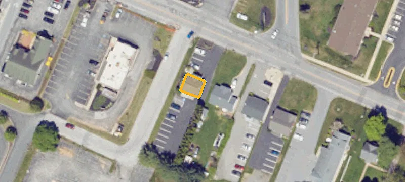 Commercial Land Between Major Roadways