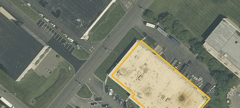 Flex Space with Twenty-Foot Clear Height