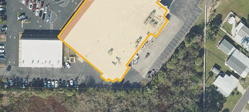 Retail Space with High Clear Height