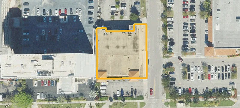Retail Space with Major Road Visibility