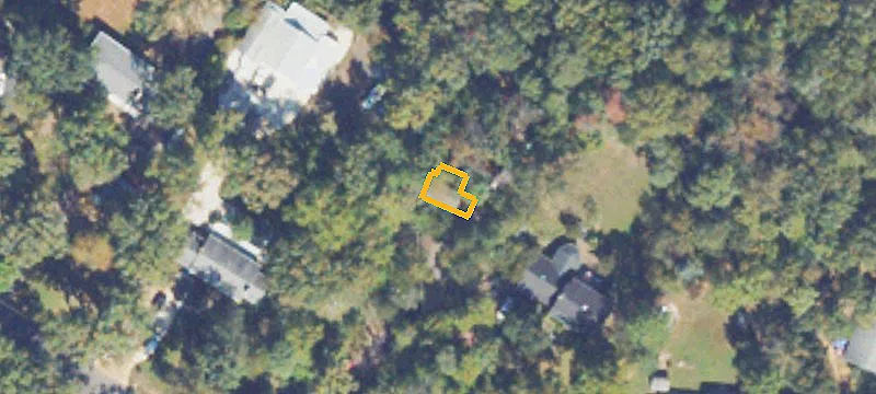 24 CEDAR Dr, Sterling, VA 20164