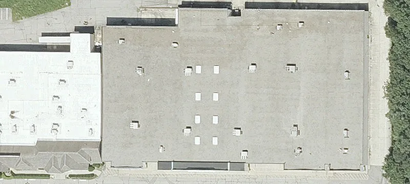 Endcap Restaurant Space in Shopping Center