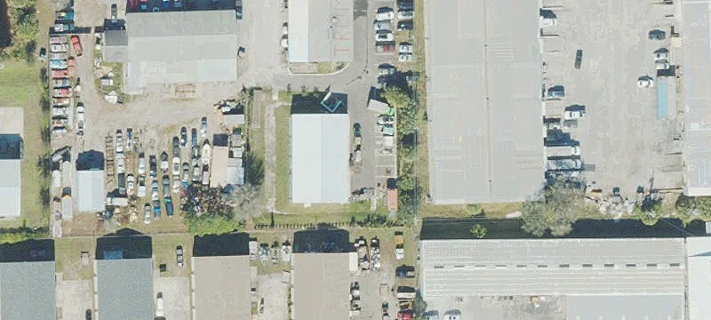 Fully Insulated Warehouse with Bay Doors