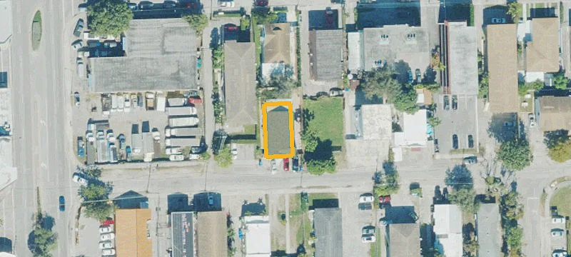 Fully Renovated Duplex