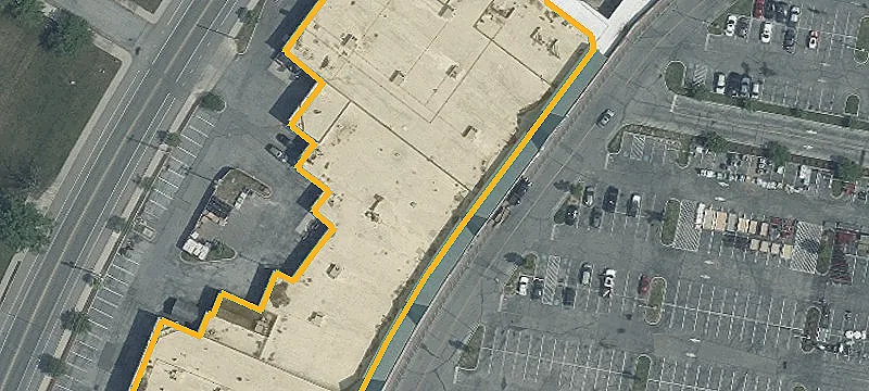 Shopping Center with Multiple Access Points