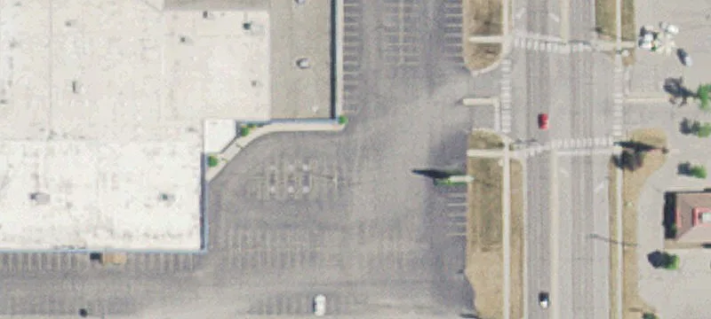 Multi-Tenant Shopping Center