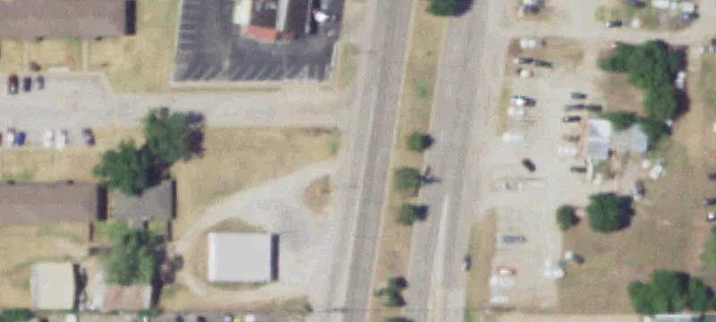 Auto Shop Property with High Traffic