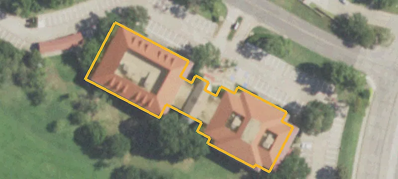 Office Units with New Energy-Efficient AC