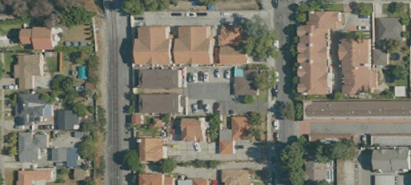9-Unit Apartment Building