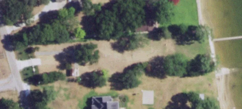 Waterfront Land with Main-Body Frontage
