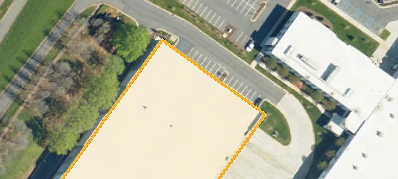 Warehouse with Dock High Doors
