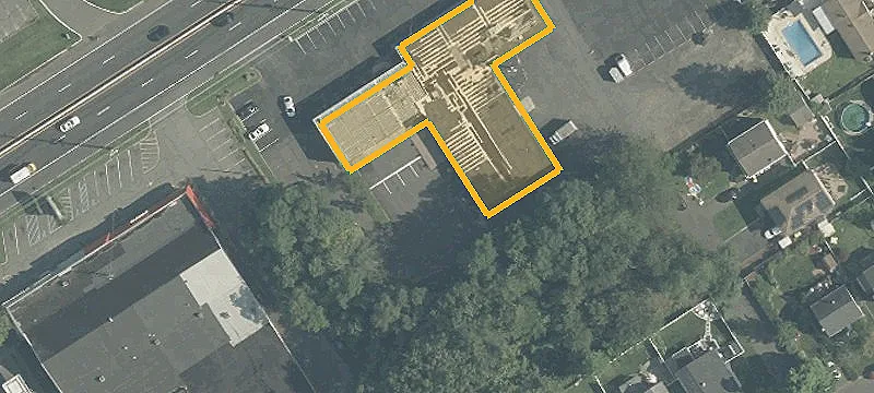 Highly Visible Retail Building