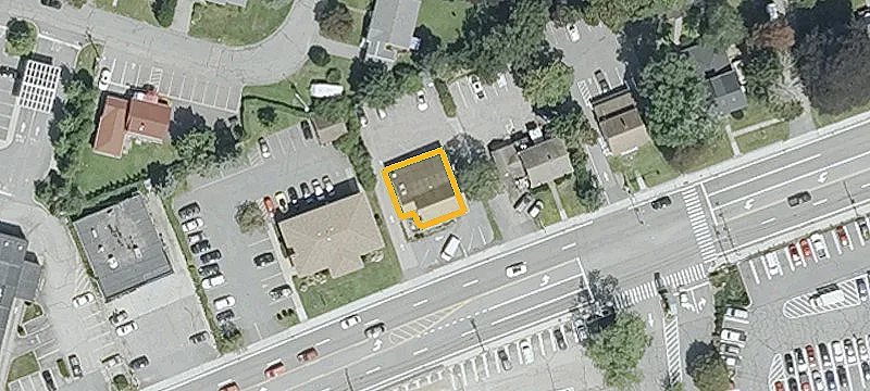 Chinese/Asian Restaurant with Full Liquor License