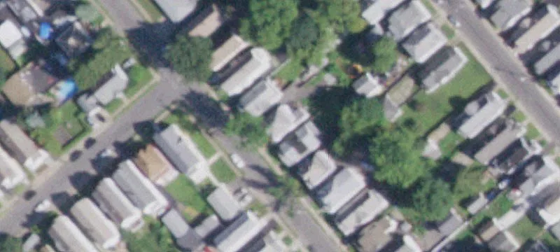 Duplex with Separate Utilities