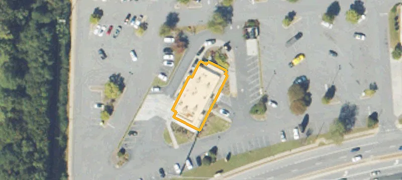 Shopping Center Endcap Restaurant Space