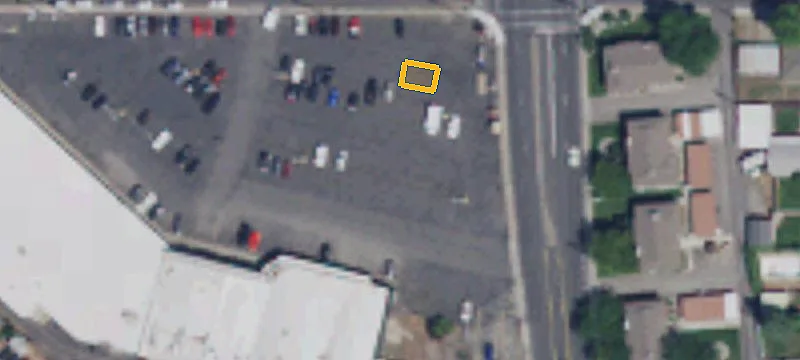 Shopping Center on Controlled Intersection