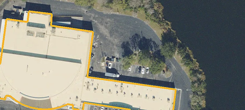 Shopping Center Anchored by Winn-Dixie