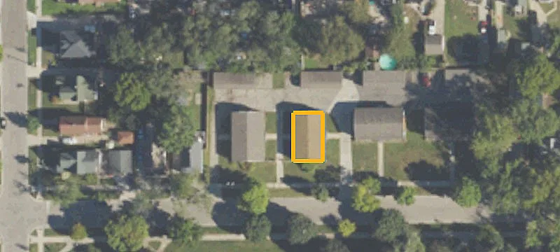 Eight-Unit Apartment Building