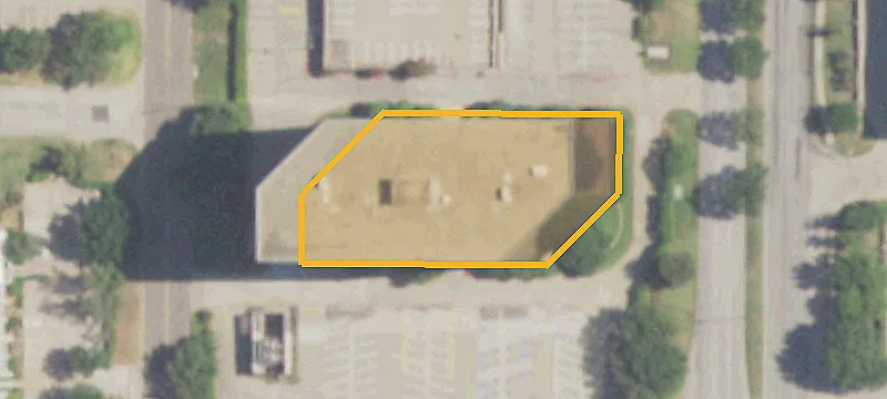 Office Building with Flexible Layout