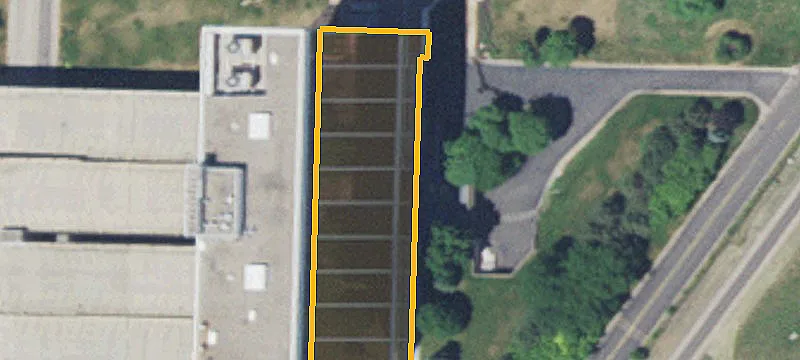 Efficient Side-Core Office Floorplate with 3 Stairwells