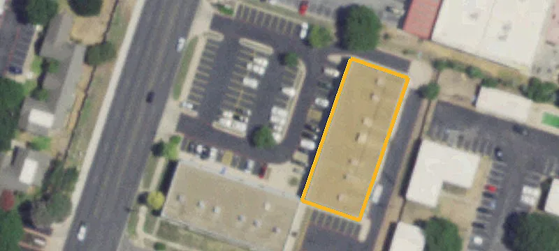 Professionally Managed Neighborhood Shopping Center