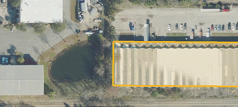 Distribution Center with Dock Loading