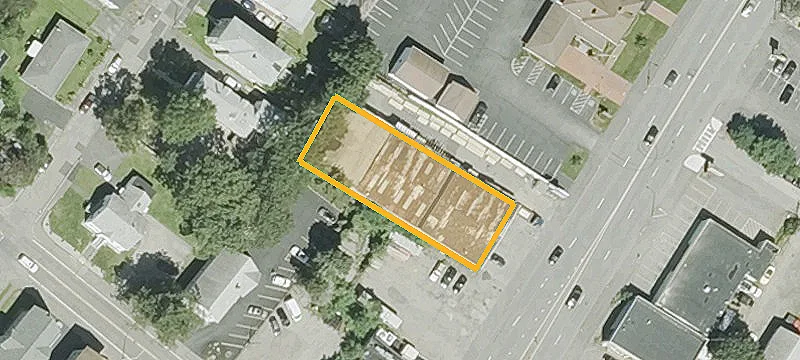 Flex Building at Signalized Intersection