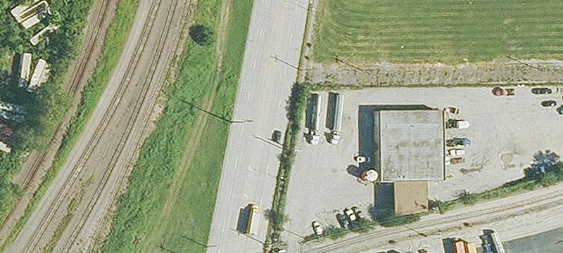 Refrigerated Distribution Center with 10 Dock Doors