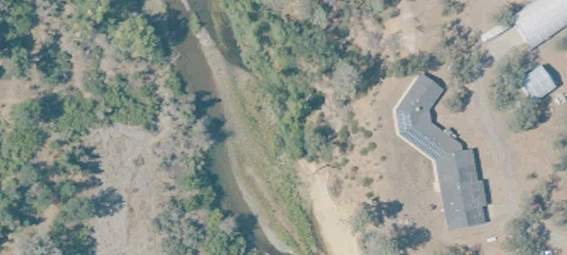 Off-Grid Ranch with Creek Frontage
